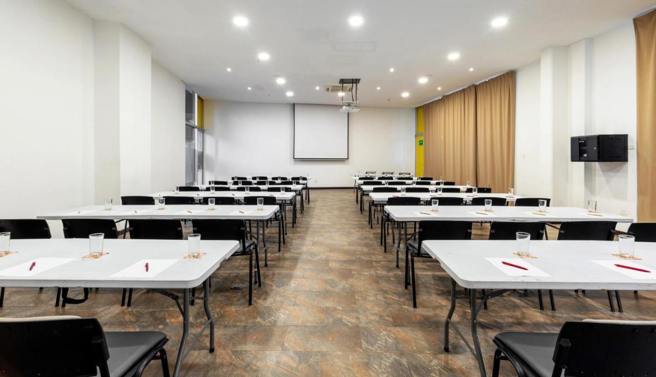 Pop Art Hotel Clc Mamonal Cartagena 외부 사진